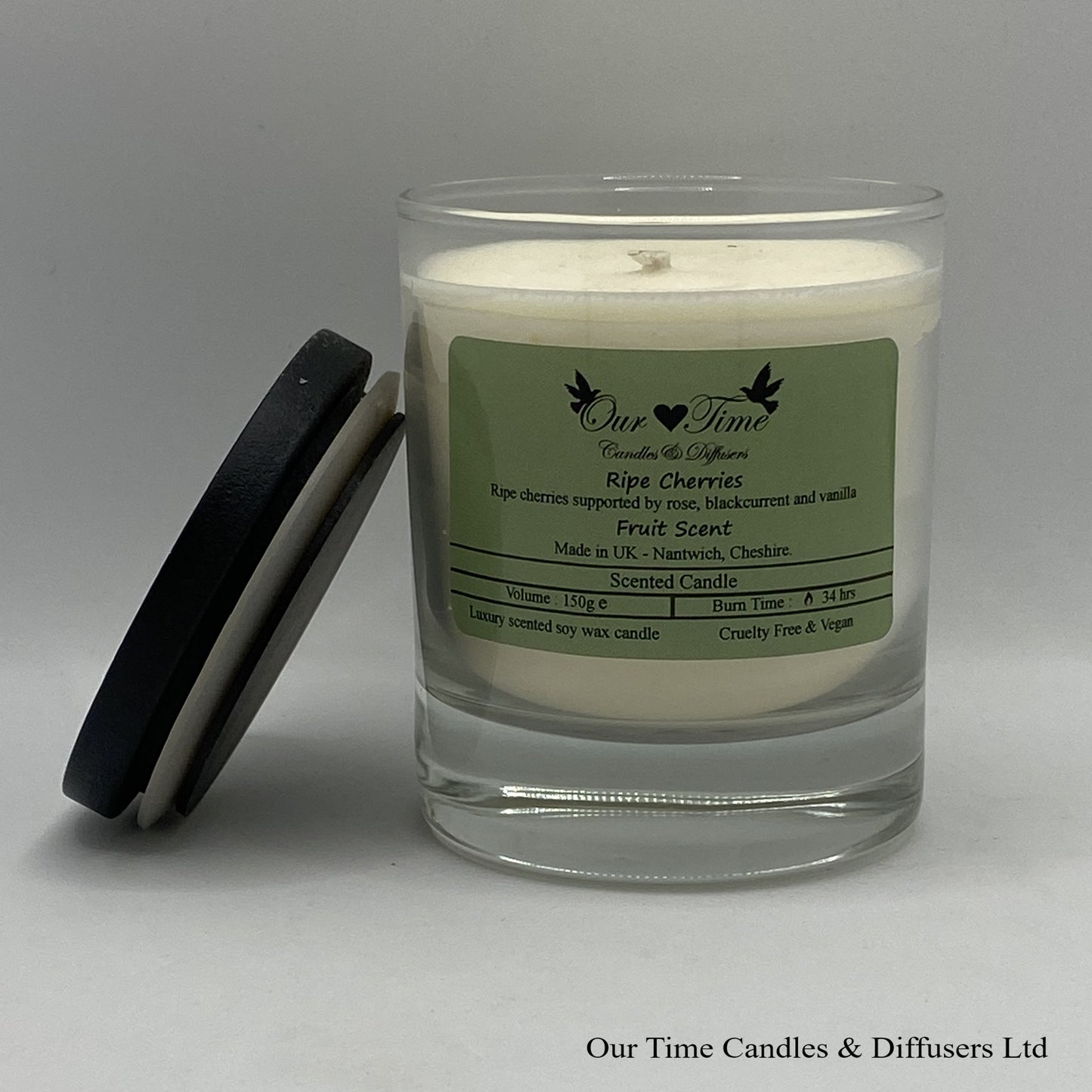 Medium Scented Candle with black lid off