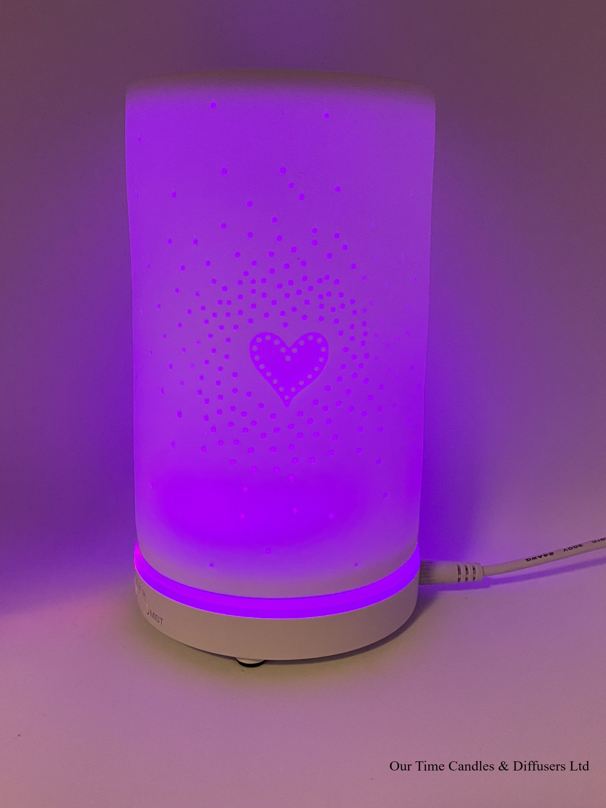 Aroma Diffuser with heart detail