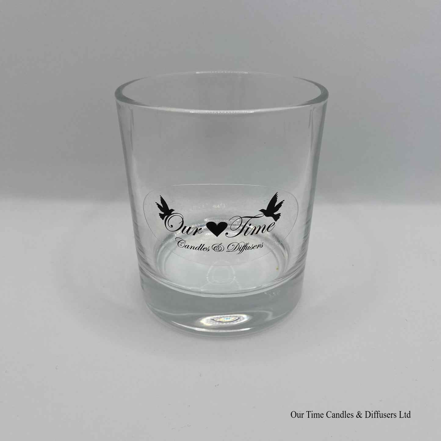 Clear 30cl candle glass.