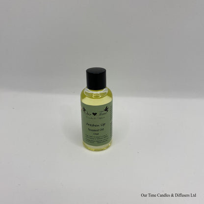 Scented Oil 15ml in clear bottle with black screw cap