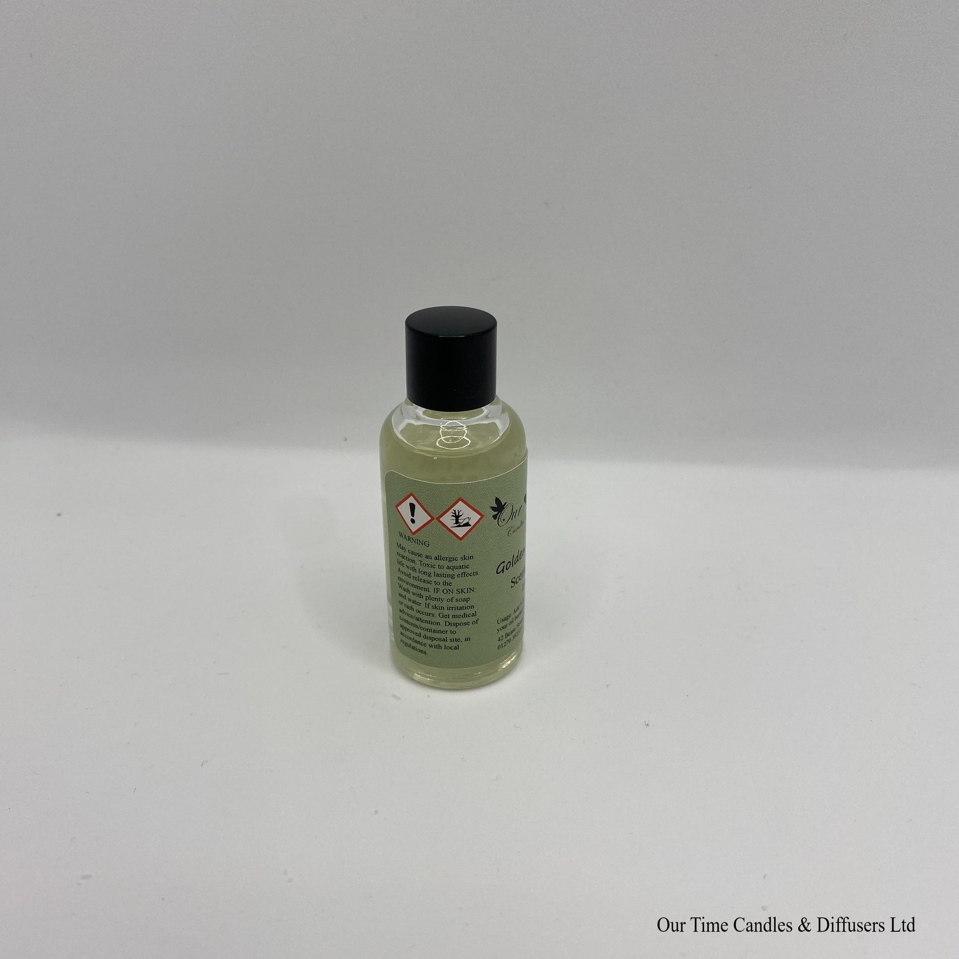 Scented Oil 15ml in clear bottle with black screw cap