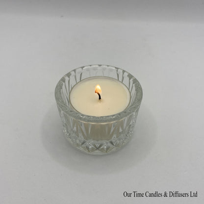 Decorative tealight holder - clear with tealight