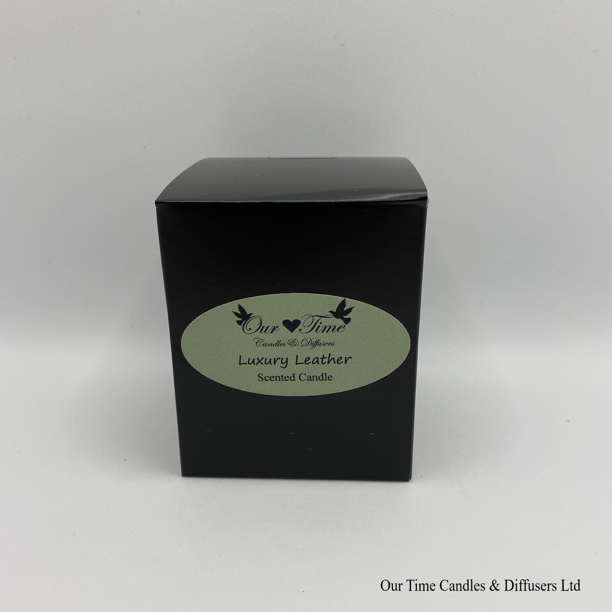 Medium Wax Filled Scented Candle Luxury Leather