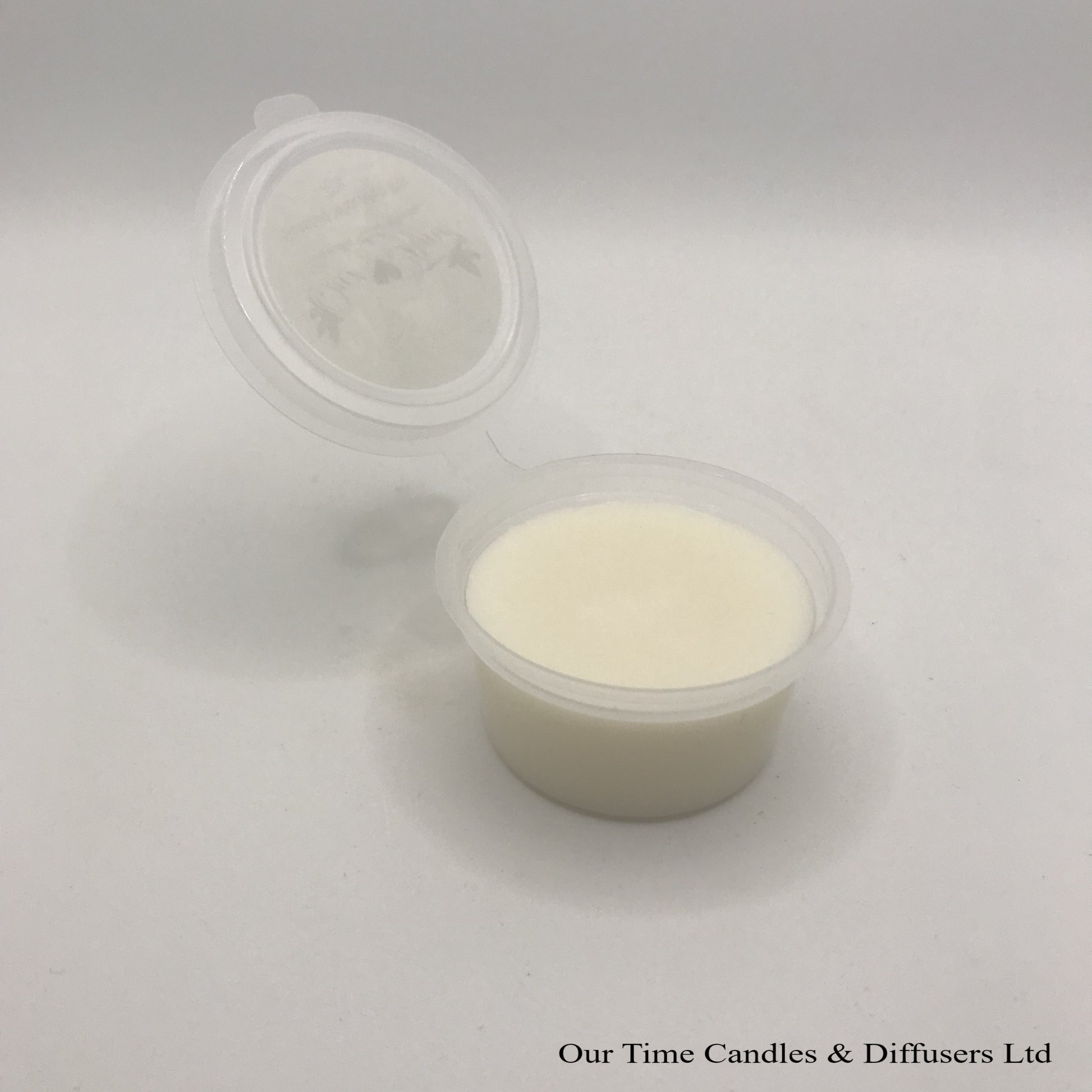 Fragranced Mini Wax Melt Pot Refreshing Open